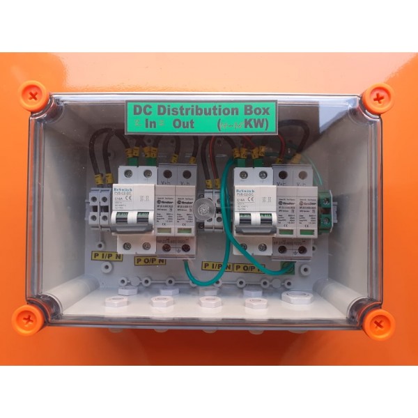 DCDB 2 in 2 out with 1 SPD-600V Compact DCDB 2 in 2 out with 1 SPD-600V Compact