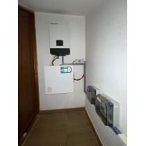 LUX Power Brand 5 kwatt, 1 Phase Hybrid Solar Power Inverter